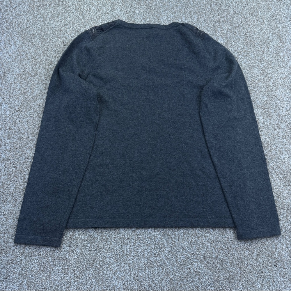 NEW Vince Camuto Gray Top Women’s Size L - Picture 6 of 15